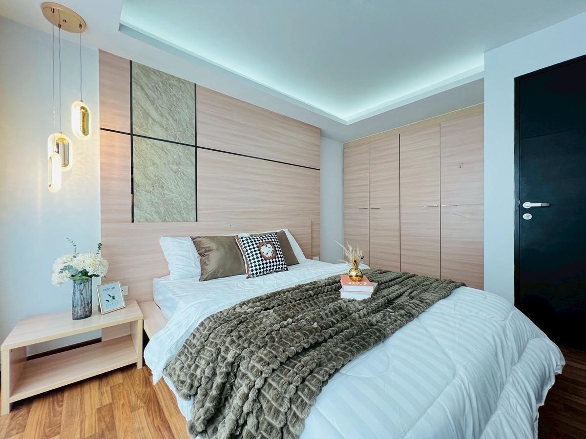 ขายคอนโดลาดพร้าว101 แฮปปี้แลนด์ : ห้องใหญ่ ติดถ.ลาดพร้าว 112-114 พร้อมอยู่ ที่จอดรถเยอะมาก นัดดูห้อง 099-7829466