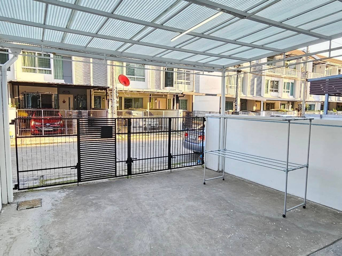 For SaleTownhomePattanakan, Srinakarin : New Baan Rama 9 - Srinakarin / 3 bedrooms (sale with tenant), Baan Mai Rama 9 - Srinakarin / 3 Bedrooms (SALE WITH TENANT) BZD174