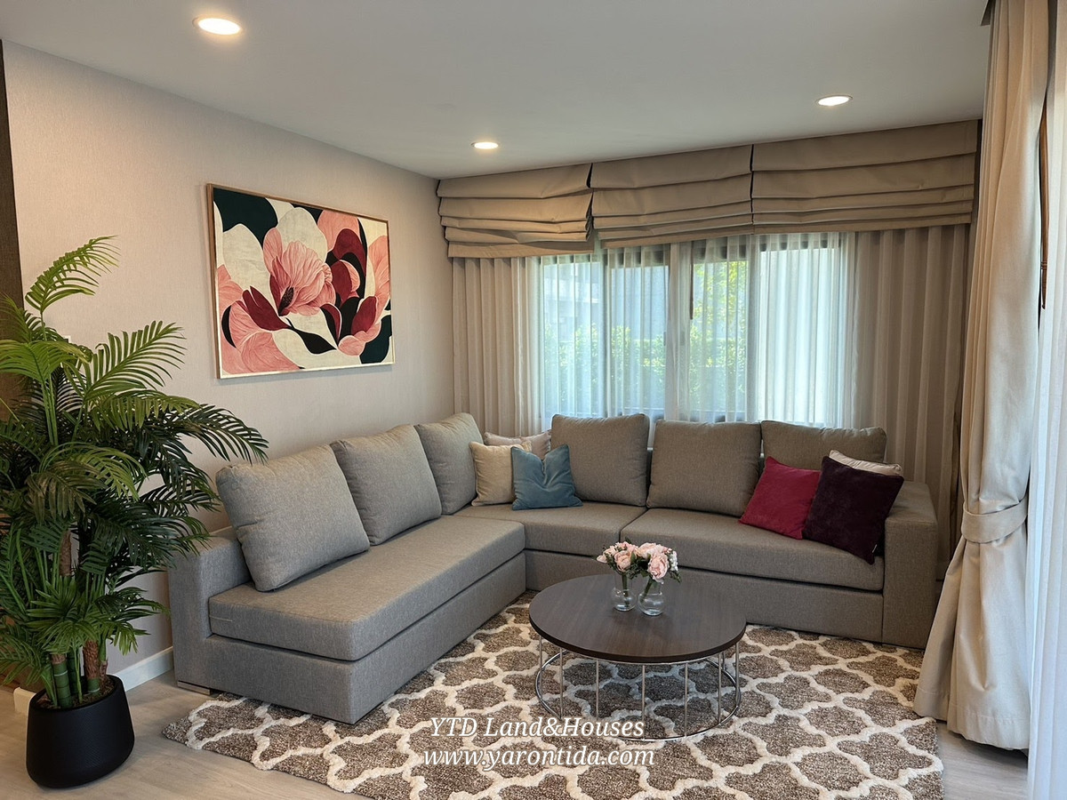 For RentHouseBangna, Bearing, Lasalle : For Rent ​​​​Centro Bangna, new design detached house next to Mega-Bangna 135,000 Baht/Month (Fully furnished).