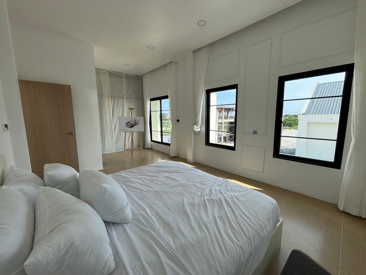 ขายบ้านพัทยา บางแสน ชลบุรี สัตหีบ : หลุดจอง‼️บ้านเดี่ยวหลังใหญ่ใกล้อมตะนครชลบุรี