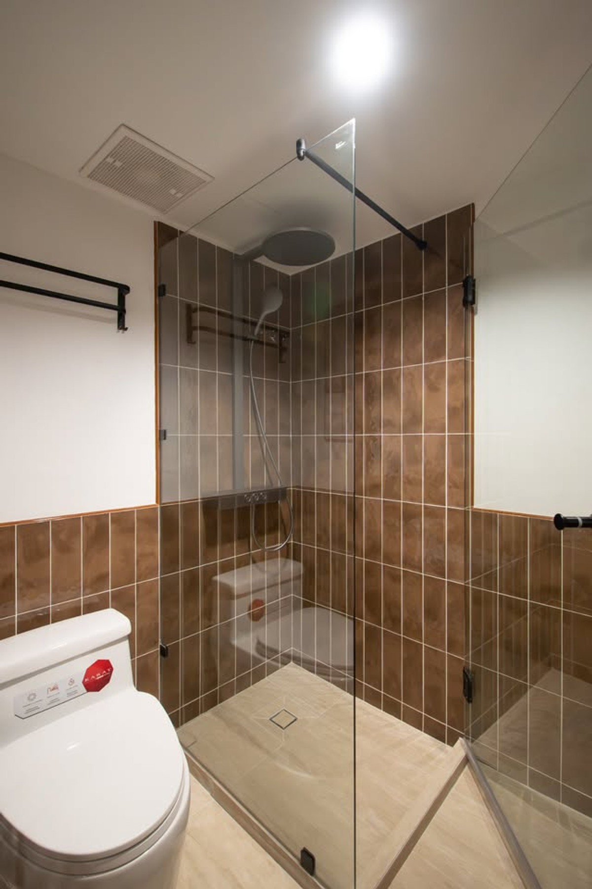 ให้เช่าคอนโดสุขุมวิท อโศก ทองหล่อ : #E343🎉020469 ให้เช่าคอนโด Ruamjai Heights