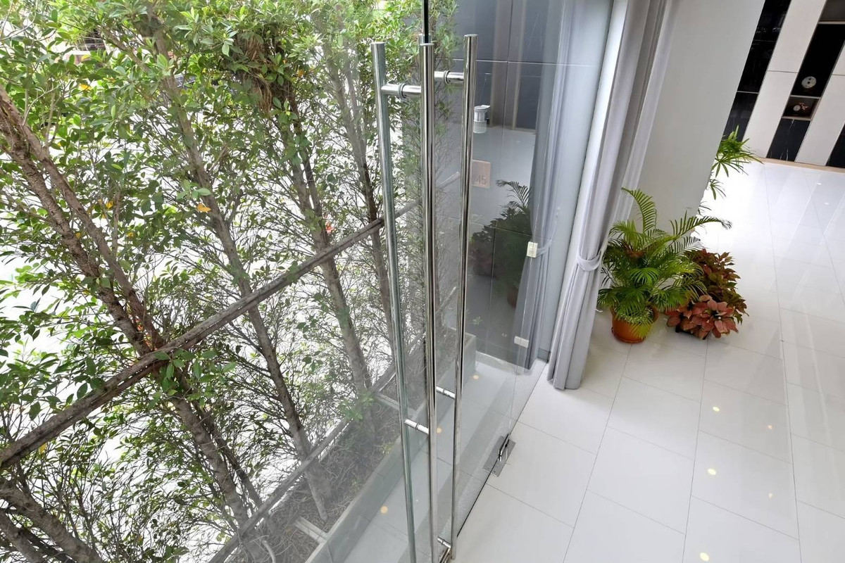 ให้เช่าโฮมออฟฟิศบางนา แบริ่ง ลาซาล : 🔥 ให้เช่า Home Office Luxury บางนา 🔥  ครบ จบ ทั้งออฟฟิศ + ที่พักในที่เดียว! พร้อมใช้งานทันที