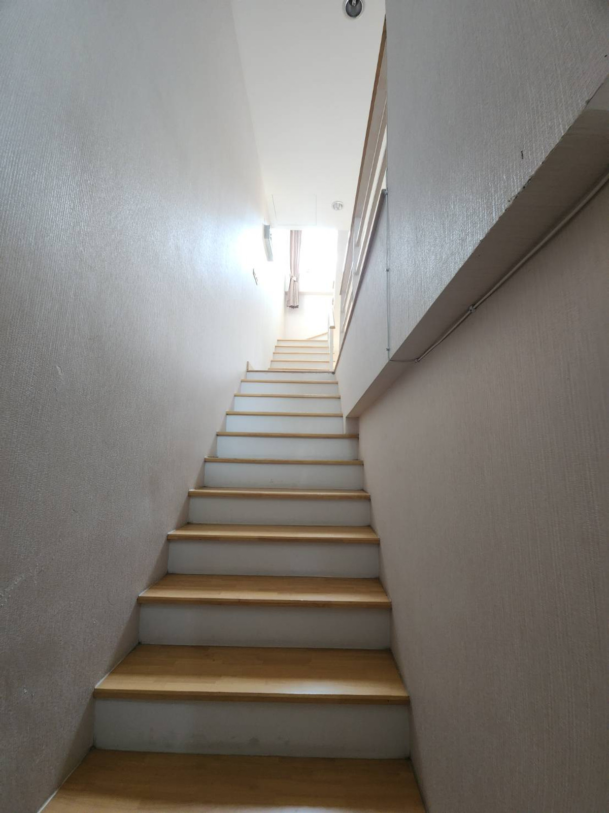 ให้เช่าทาวน์โฮมนวมินทร์ รามอินทรา : ให้เช่าทาวน์โฮม กรีนิช รามอินทรา ใกล้ สวนสยามอะเมซิ่งพาร์ค เพียง 5 นาที