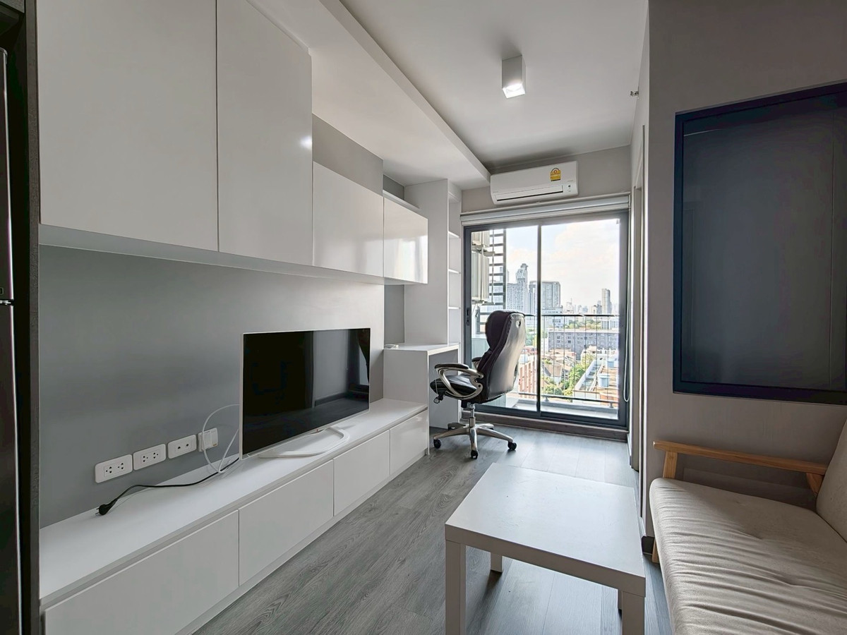 ขายคอนโดอ่อนนุช อุดมสุข : 🔥ขายด่วน ตัดใจขาย 1 Bed+bath tub 35 Sqm.  ติดรถไฟฟ้า 3.99MB Tel 0958785645 