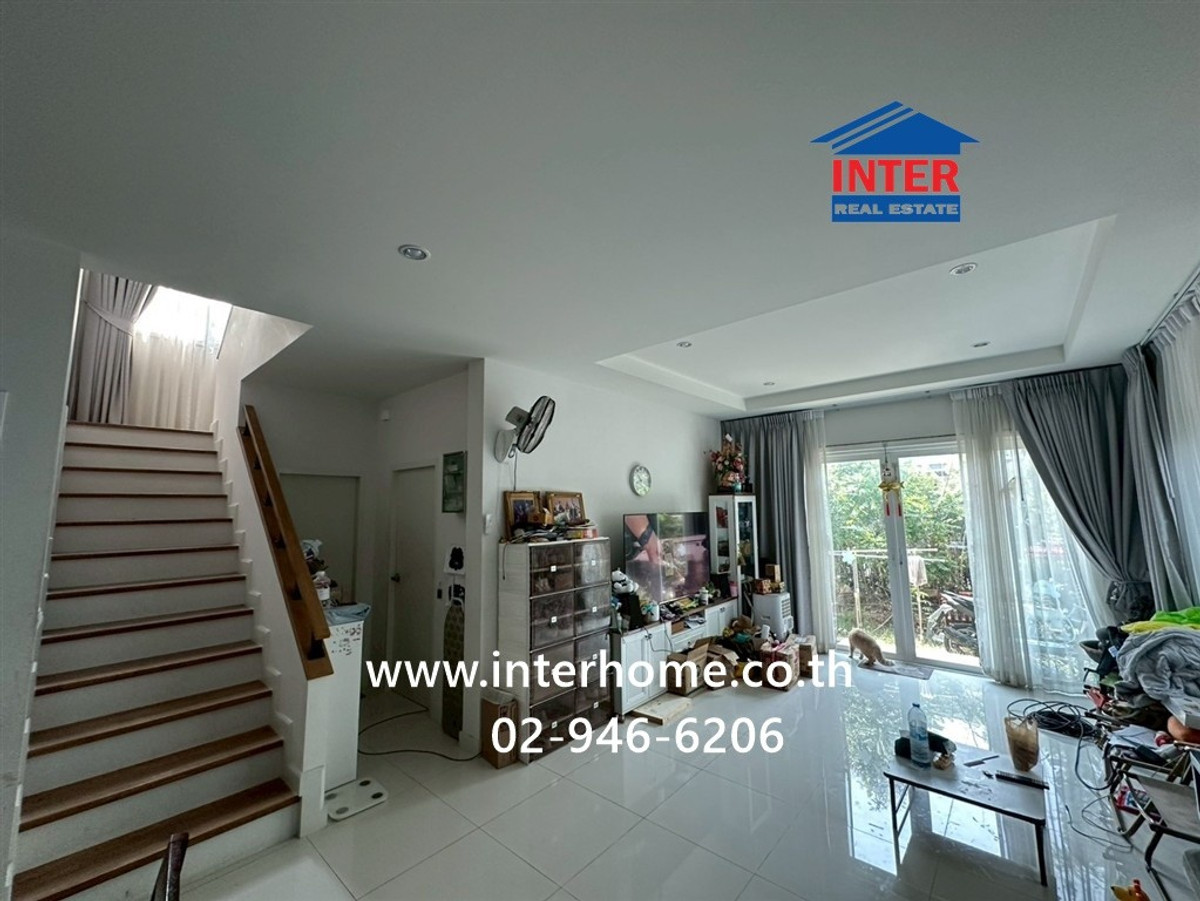 For SaleHouseSamut Prakan,Samrong : 2-story detached house, 55.1 sq m, Supalai Park Ville Village 1. Bangna-Theparak Near Chao Pho Kong Phet Shrine Soi Adul Sasanakarn Bangna-Trad Road, Theparak Road, Bang Phli, Samut Prakan