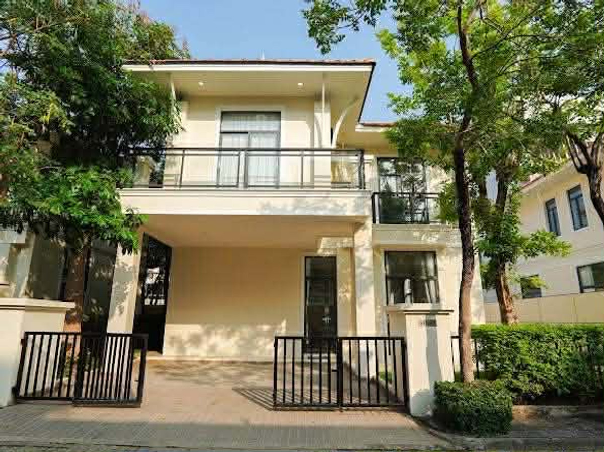 ขายพัทยา บางแสน ชลบุรี สัตหีบ : ขายบ้านเดี่ยวพูลวิลล่าใจกลางเมืองพัทยา โครงการธาดารวดี ทั้งหมด 6 ยูนิต 4 ห้องนอน 3 ห้องน้ำ 2 ที่จอดรถ 1 สระว่ายน้ำ