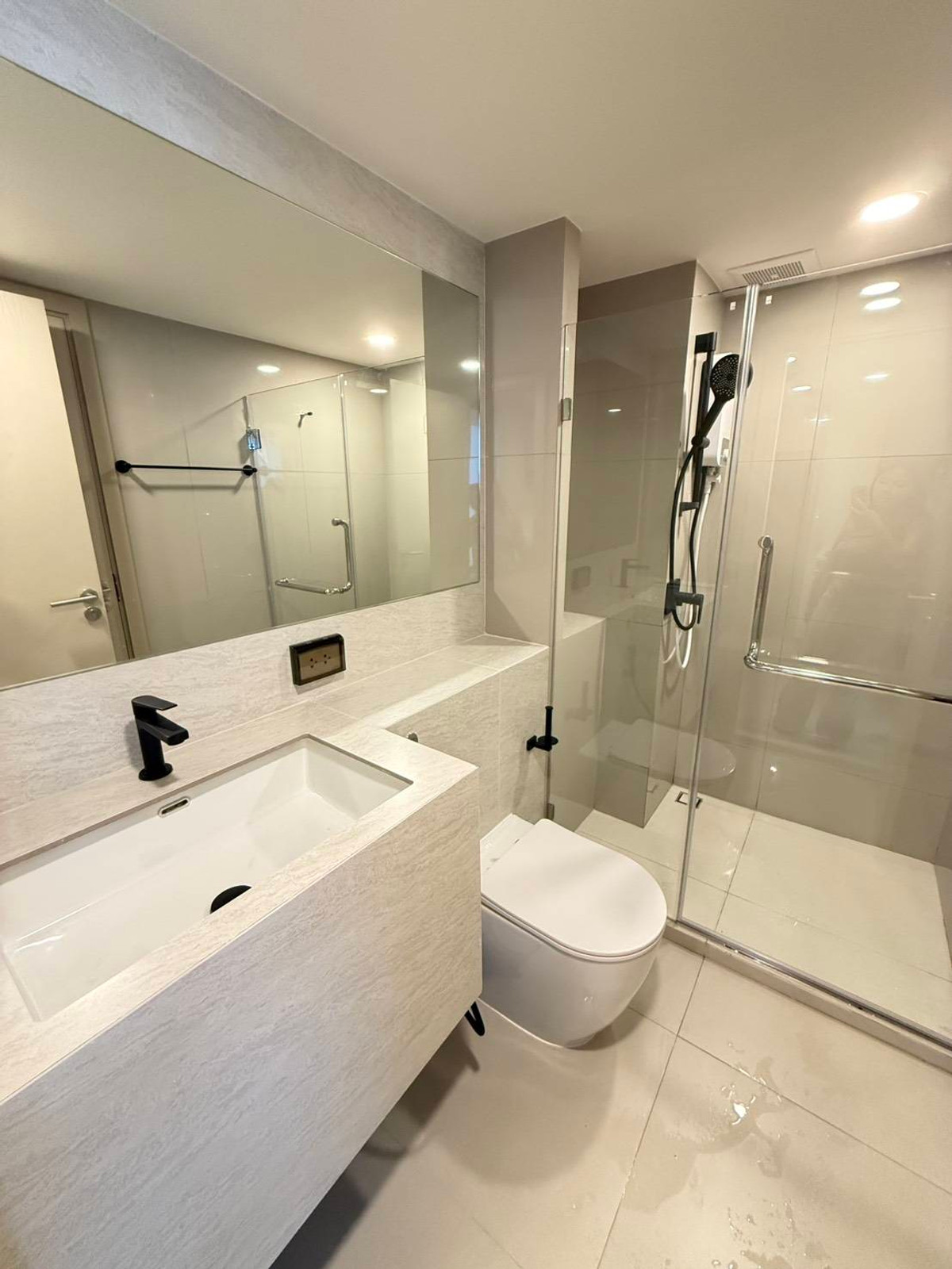 ให้เช่าคอนโดปิ่นเกล้า จรัญสนิทวงศ์ : เช่า 2 ห้องนอน 1 ห้องน้ำ ออริจิ้น เพลย์ บางขุนนนท์ ทริปเปิ้ล สเตชั่น