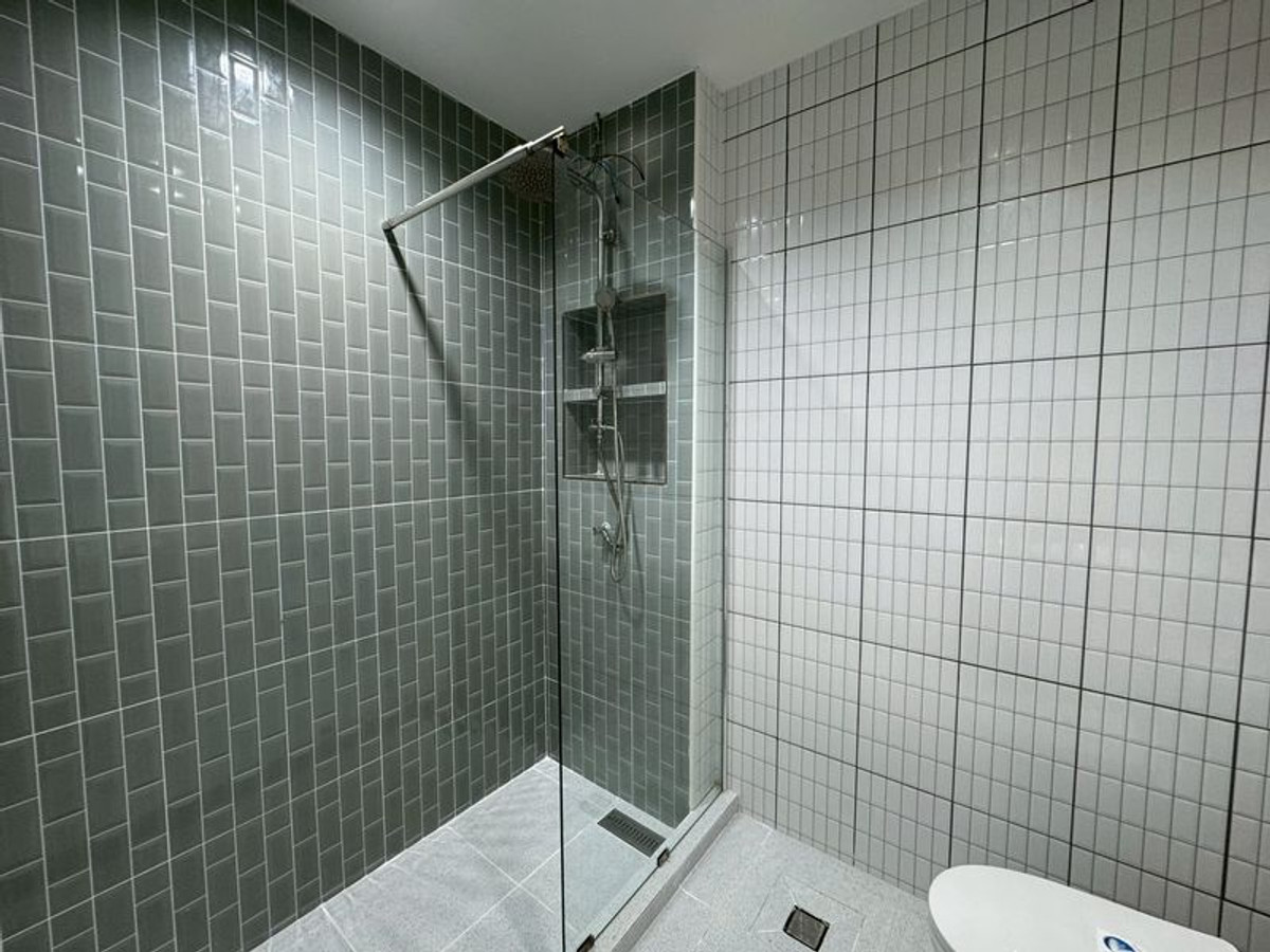 ขายทาวน์โฮมโชคชัย4 ลาดพร้าว71 : ทาวน์เฮ้าส์รีโนเวทใหม่ ม.เลิศอุบล นาคนิวาส 48 (ลาดพร้าว) ขนาด 16 ตารางวา 2 ห้องนอน ถนนนาคนิวาส แขวงลาดพร้าว เขตลาดพร้าว กรุงเทพมหานคร