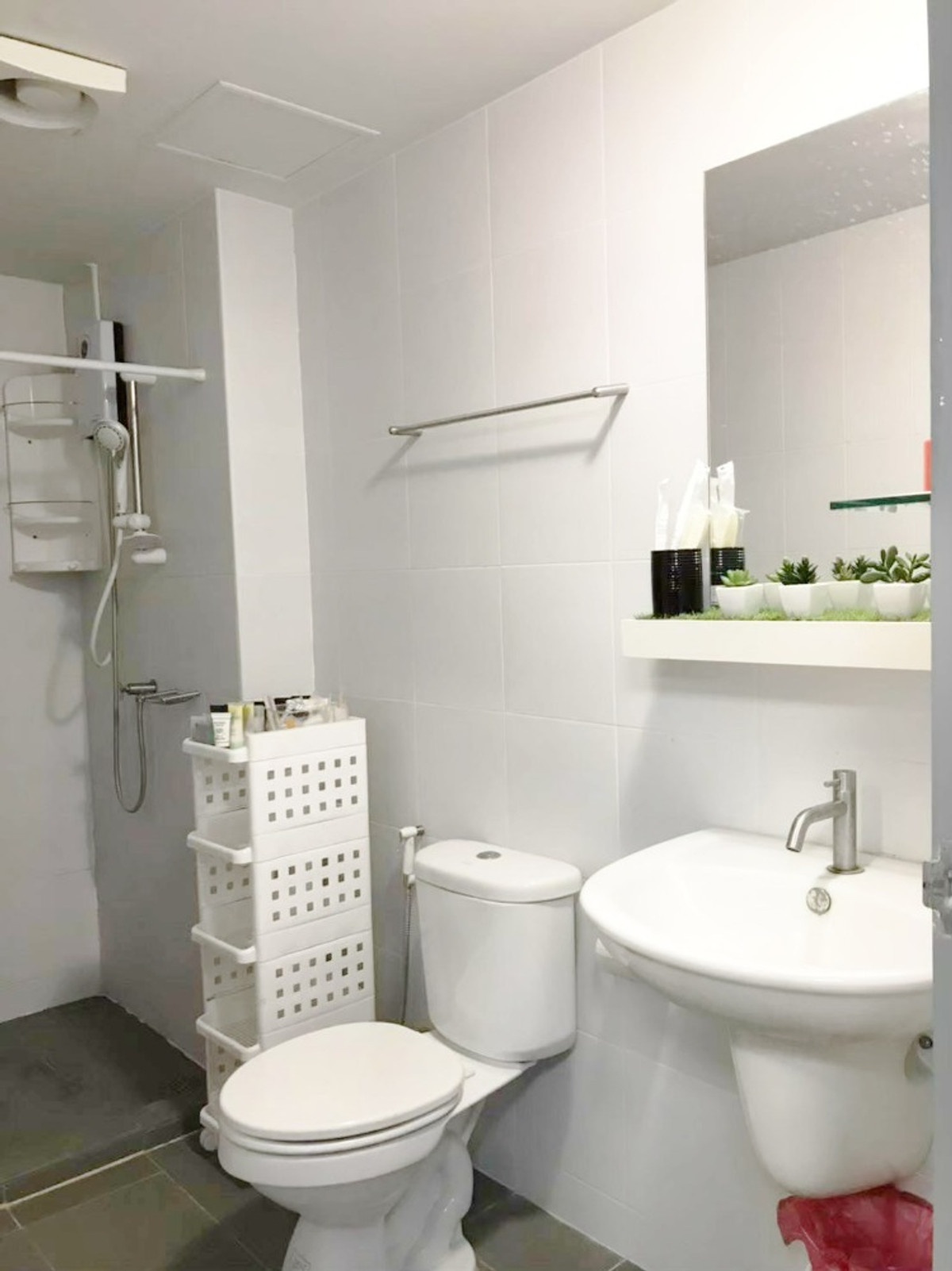 ให้เช่าคอนโดรามคำแหง หัวหมาก : ✅ UAT123 ✅ Line : @p2nproperty