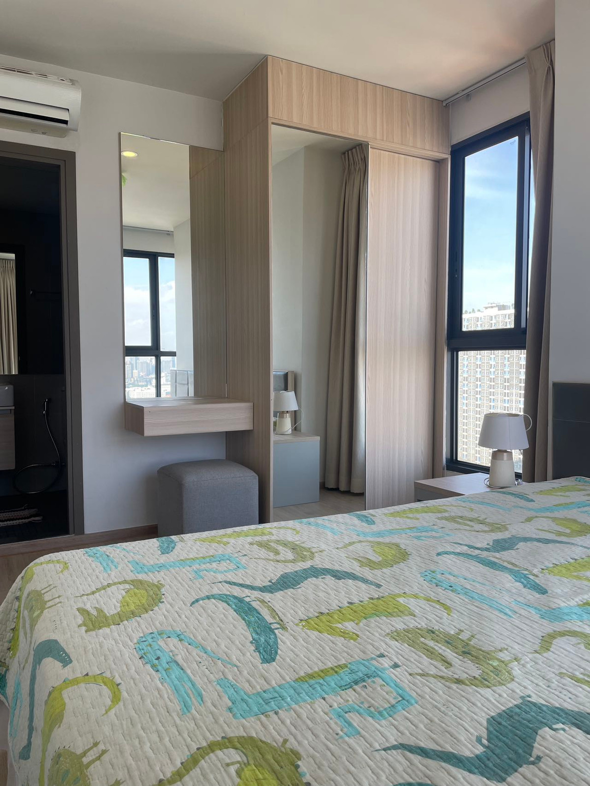 ให้เช่าคอนโดบางนา แบริ่ง ลาซาล : 🏡 ปล่อยเช่า IDEO O2 (บางนา)