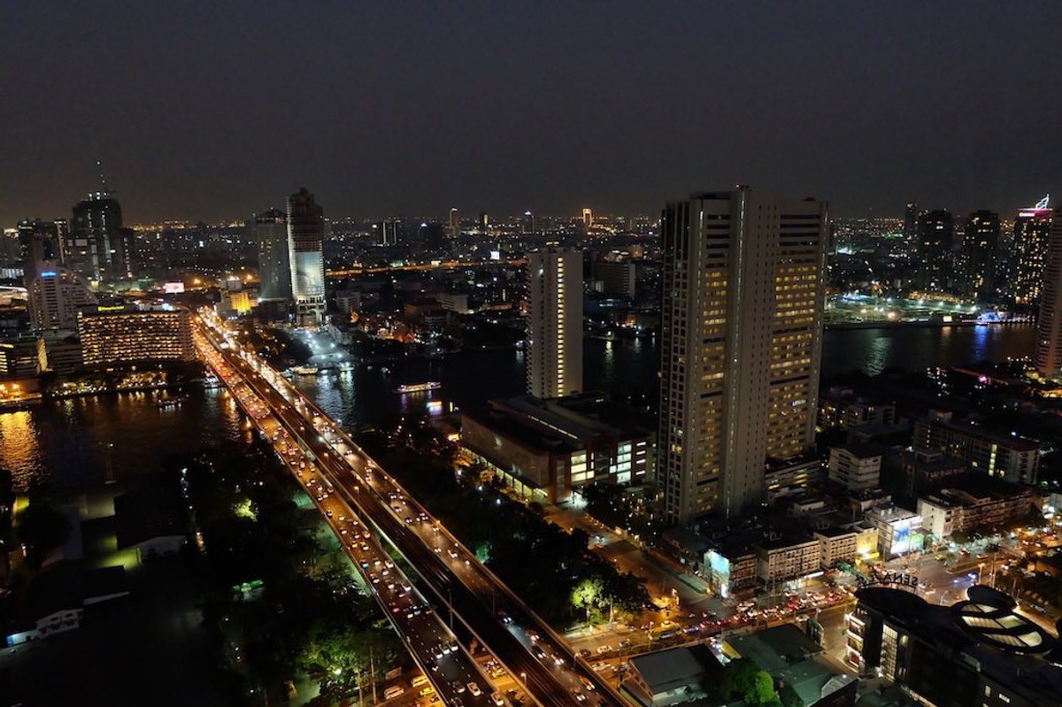 For RentCondoWongwianyai, Charoennakor : For rent: Urbano Absolute Sathon-Taksin, High-End Duplex Penthouse room, high floor, panoramic view, Sathorn.