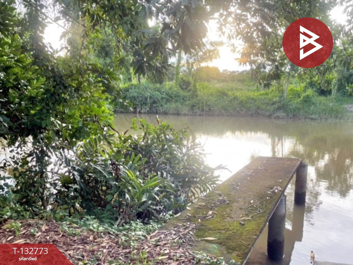 ขายบ้านจันทบุรี : ขายบ้านเดี่ยวพร้อมที่ดิน เนื้อที่ 2 ไร่ 2 งาน 52.1 ตร.วา วัดใหม่ จันทบุรี ติดริมน้ำ