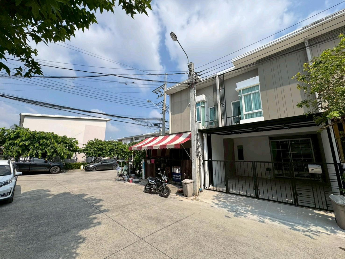 ขายทาวน์โฮมนวมินทร์ รามอินทรา : ขาย ทาวน์เฮ้า หมู่บ้าน ซิตี้เซนส์ พระยาสุเรนทร์ 30 