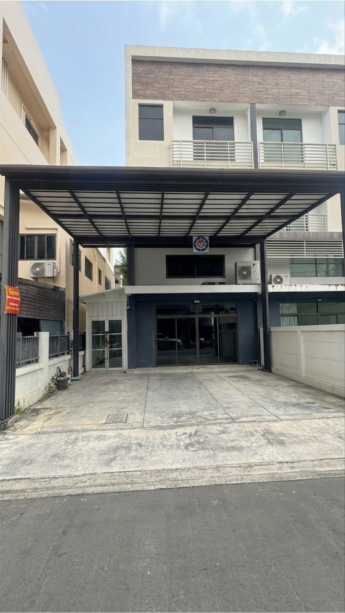 ให้เช่าทาวน์โฮมเกษตร นวมินทร์ ลาดปลาเค้า : 💥CP-10577💥ให้เช่า โฮมออฟฟิศ 4 ชั้น  ดิสทริค เอกมัย - รามอินทรา 👉แอดไลน์ @rangrak