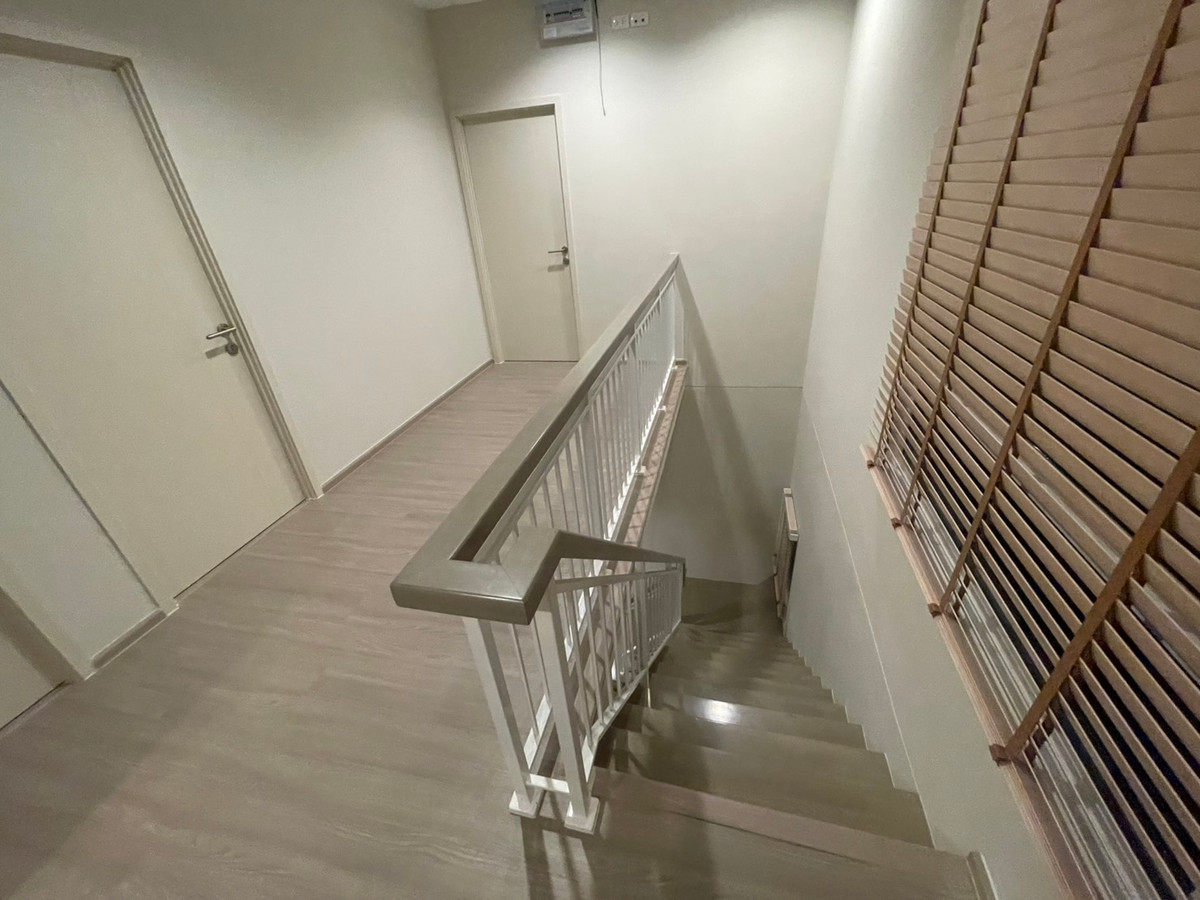 ขายบ้านอยุธยา : ขออนุญาต แอดมินครับ ขายบ้านหมู่บ้าน อณาสิริ อยุธยา 2 เกาะเรียน  บ้านเดี่ยว 4 ห้องนอน 4 ห้องน้ำ 