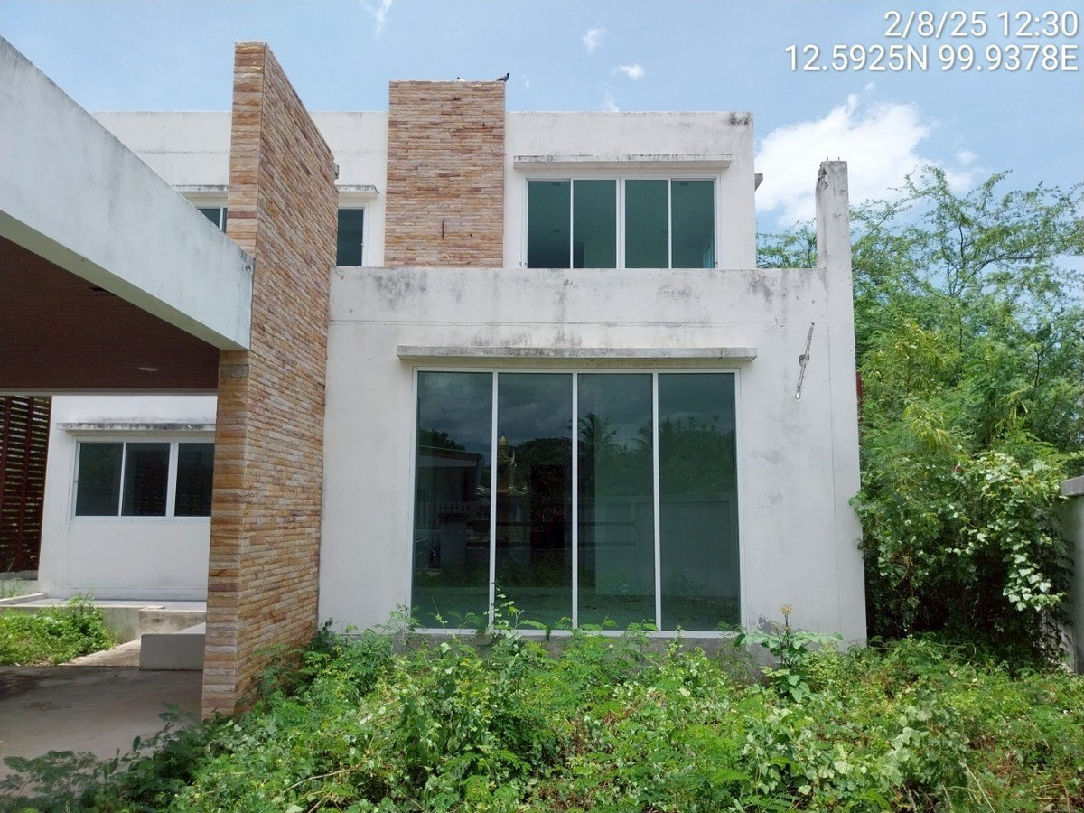 ขายบ้านหัวหิน ประจวบคีรีขันธ์ : ขายบ้านเดี่ยวหมู่บ้านพิกุลแก้ว หัวหิน ประจวบคีรีขันธ์ พื้นที่ขนาดใหญ่ 76.20 ตร.ว. ราคาพิเศษ ต่อรองได้