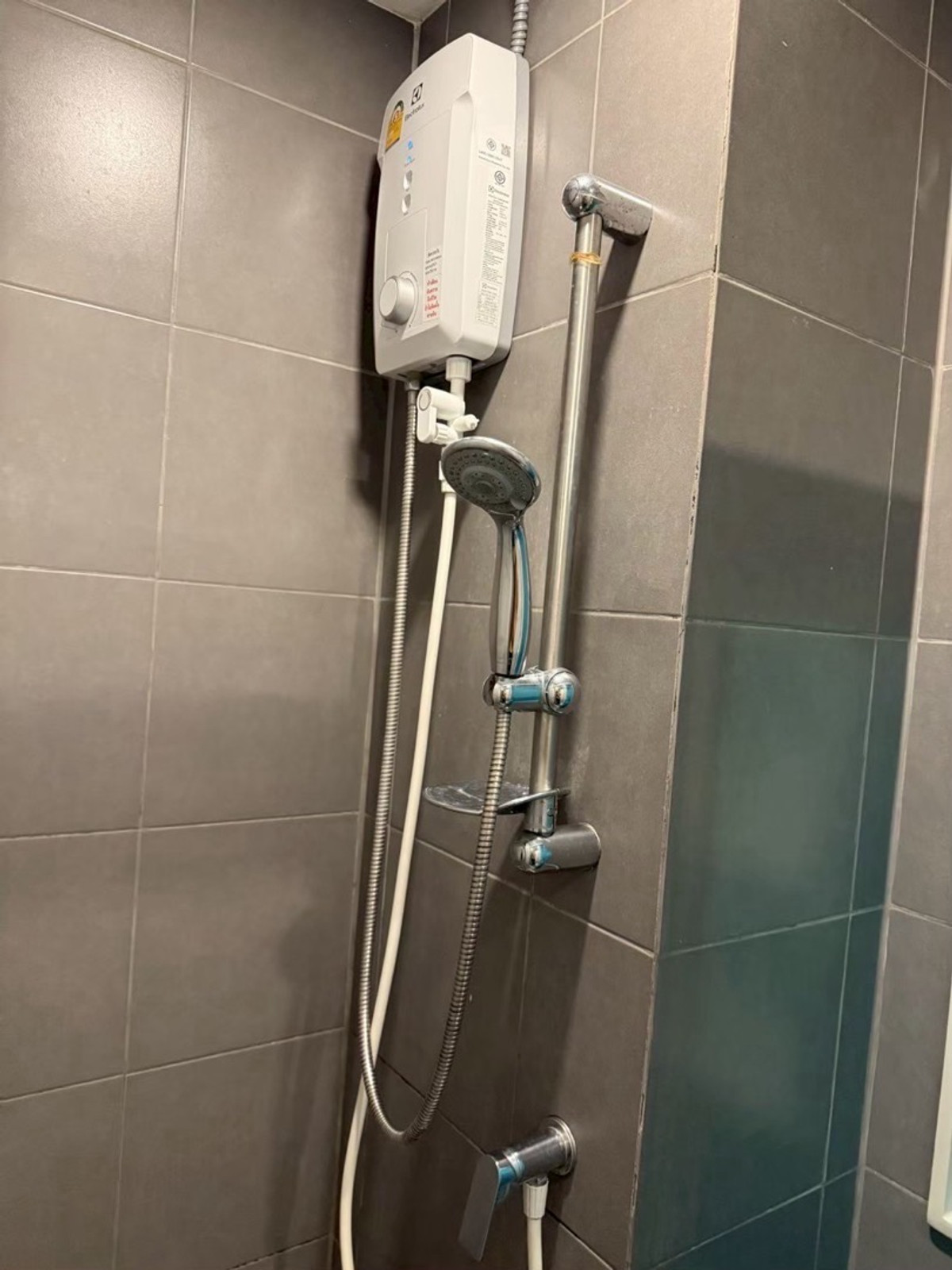 ให้เช่าคอนโดเกษตรศาสตร์ รัชโยธิน : 🔥ให้เช่า🔥 Elio Del Moss 1 ห้องนอน สไตล์ลอฟต์ เฟอร์นิเจอร์ครบ ใกล้ม.เกษตร📍 btsเสนานิคม ✅Line : @livingperfect 