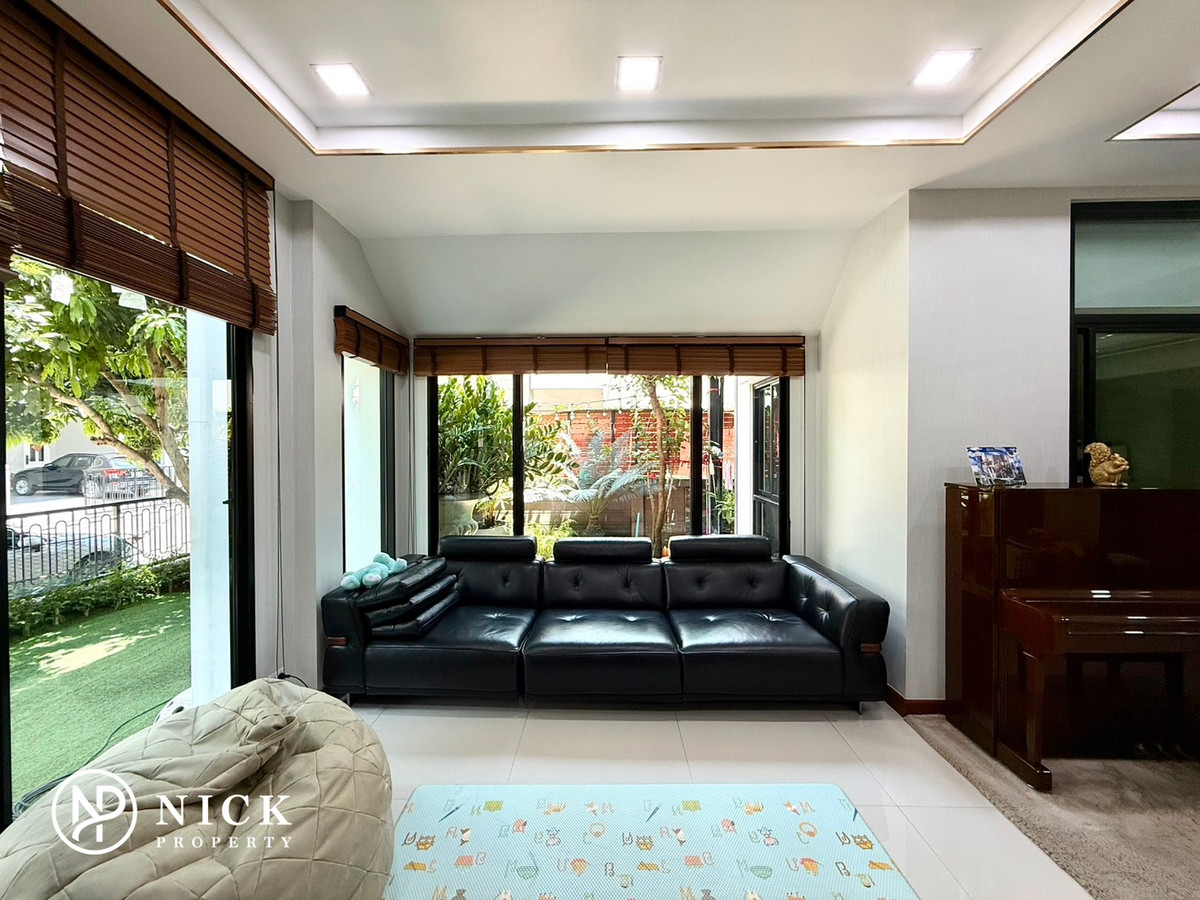 ขายบ้านนวมินทร์ รามอินทรา : LADDAROM ลัดดารมย์ วงแหวน-รามอินทรา : บ้านเดี่ยวหลังใหญ่ Hi Class สังคมมีระดับ ตกแต่งจัดเต็ม สุดยอดของ ฮวงจุ้ย บ้านเลขที่ 9