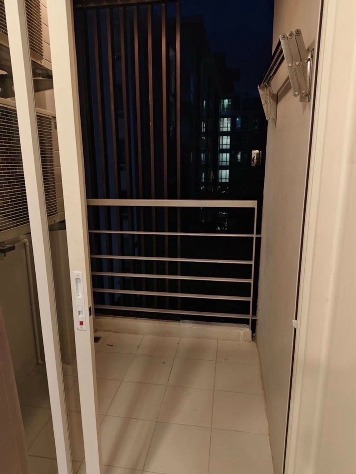 ให้เช่าคอนโดพัฒนาการ ศรีนครินทร์ : #R9758  🎉250369 ให้เช่าคอนโด ELEMENTS SRINAGARINDRA CONDO (รหัสเดิม S5629)