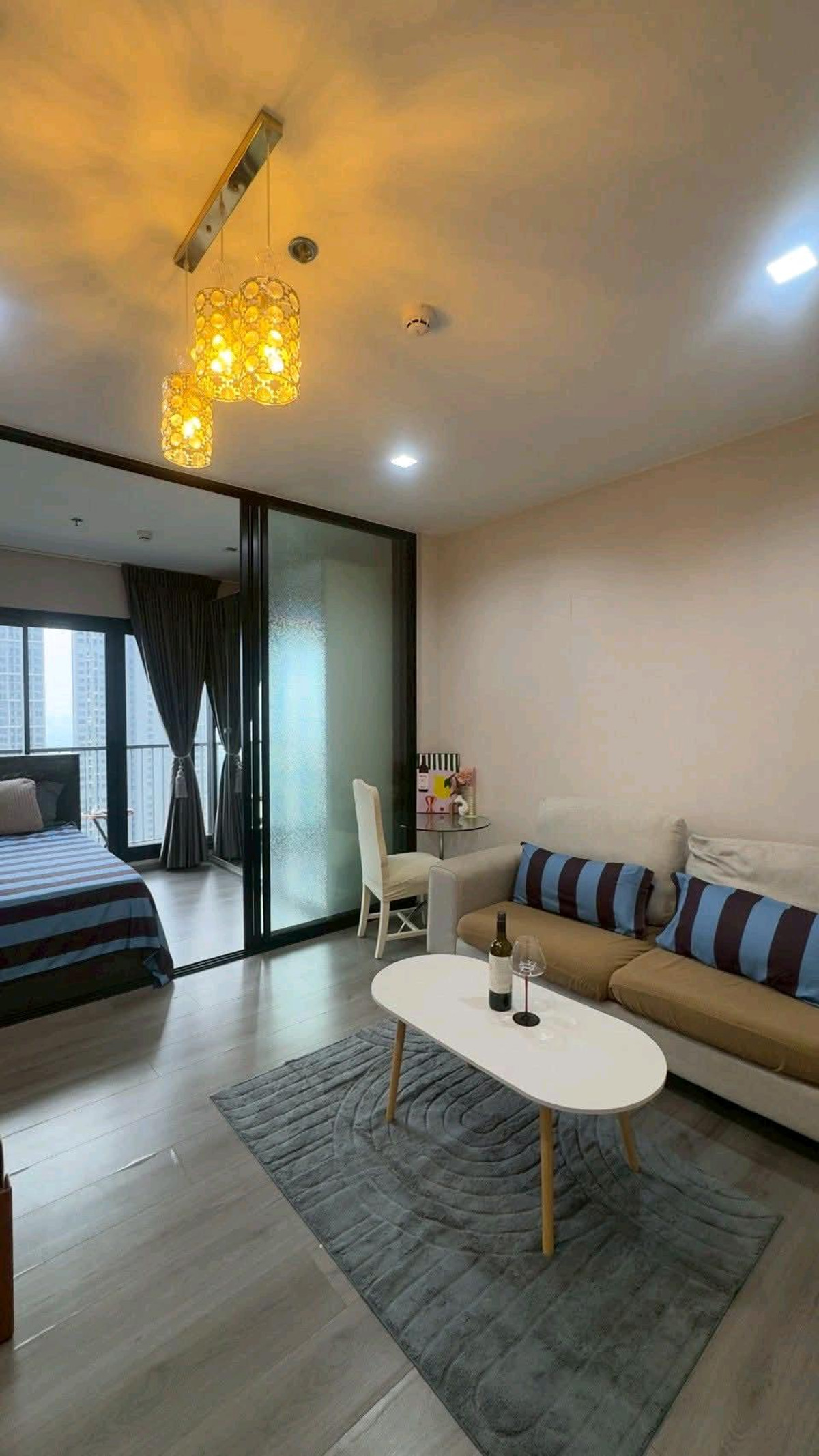 ให้เช่าคอนโดรัตนาธิเบศร์ สนามบินน้ำ พระนั่งเกล้า : ให้เช่า Politan rive ชั้น 35 ขนาด 31 ตร.ม ตกแต่งสวย วิวแม่น้ำ เฟอร์ครบพร้อมอยู่