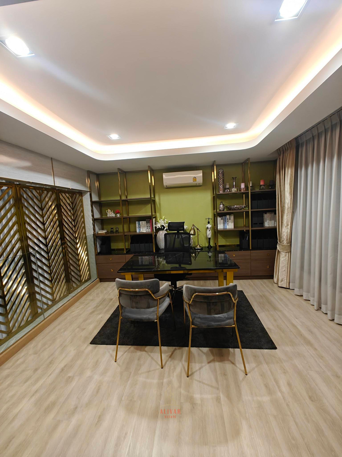 For RentHome OfficeChokchai 4, Ladprao 71, Ladprao 48, : RH040026 Home Office for rent, 3 and a half floors, corner unit, 4 bedrooms at Diamond Ville Chokchai 4 near MRT Yellow Line 800 meters (Phawana Station/Chokchai 4)