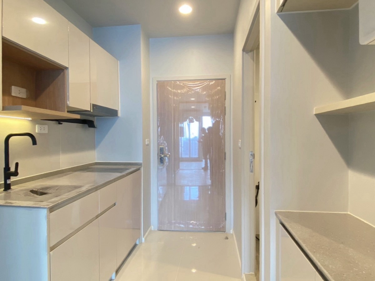 For SaleCondoSukhumvit, Asoke, Thonglor : Condominium for sale Culture Thonglor, 18th floor, new condo, near BTS Thonglor, only 250 meters (N.2050)