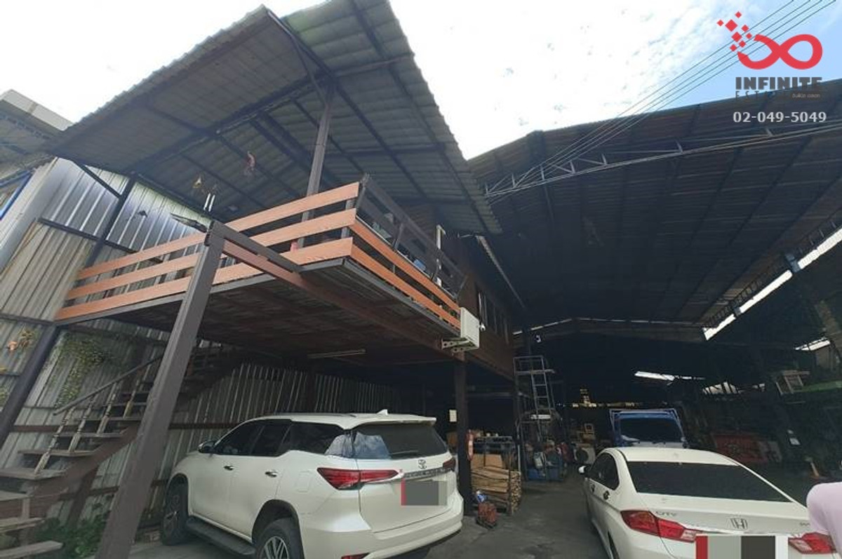 For SaleWarehouseSukhumvit, Asoke, Thonglor : Factory for sale, 2 floors, 220 sq m., 750 sq m. with factory certificate 4, Soi Thetsaban Bang Pu 69, Sukhumvit Road, Samut Prakan, location near industrial areas.