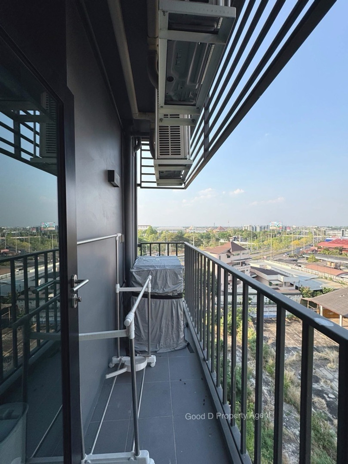 For RentCondoKorat Nakhon Ratchasima : Condo for rent, 2 bedrooms Essence Korat