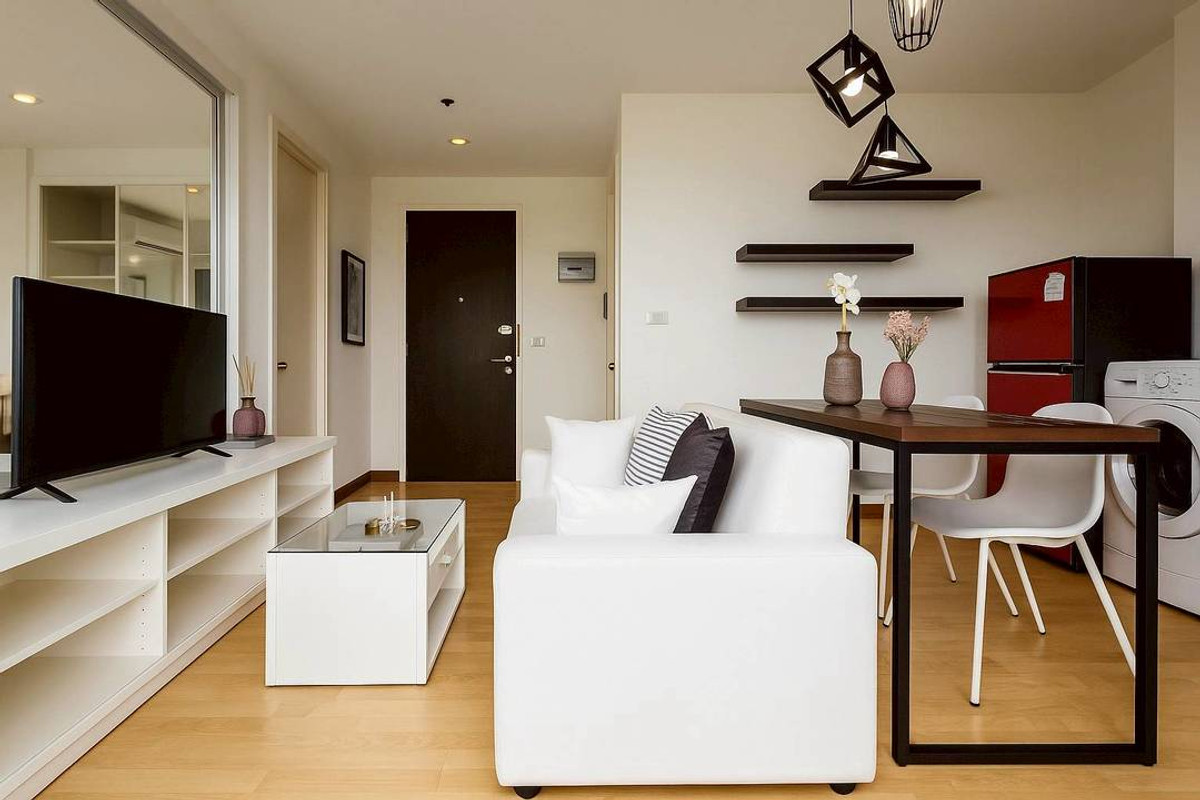 ให้เช่าคอนโดท่าพระ ตลาดพลู วุฒากาศ : OMG3211  [ พาร์คแลนด์ ตากสิน - ท่าพระ ] BTS ตลาดพลู / ห้องสวย - ว่างเช่า 28 มีนา 69