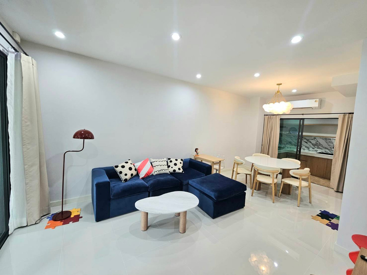 ให้เช่าทาวน์โฮมมีนบุรี-ร่มเกล้า : S04-0108 3-Story Townhome for Rent Baan Klang Muang Rama 9 - Krungthep Kreetha
