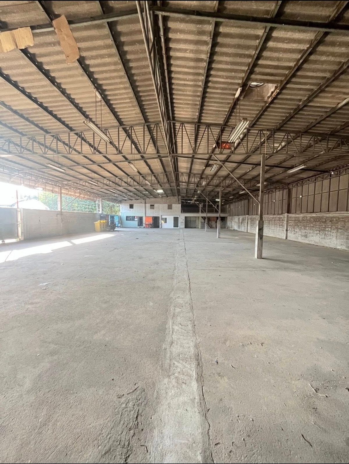 ให้เช่าโกดังแจ้งวัฒนะ เมืองทอง : ปล่อยเช่า 📦 โกดัง ออฟฟิศ ขนาด 800 ตรม ⛳ งามวงศ์วาน 53