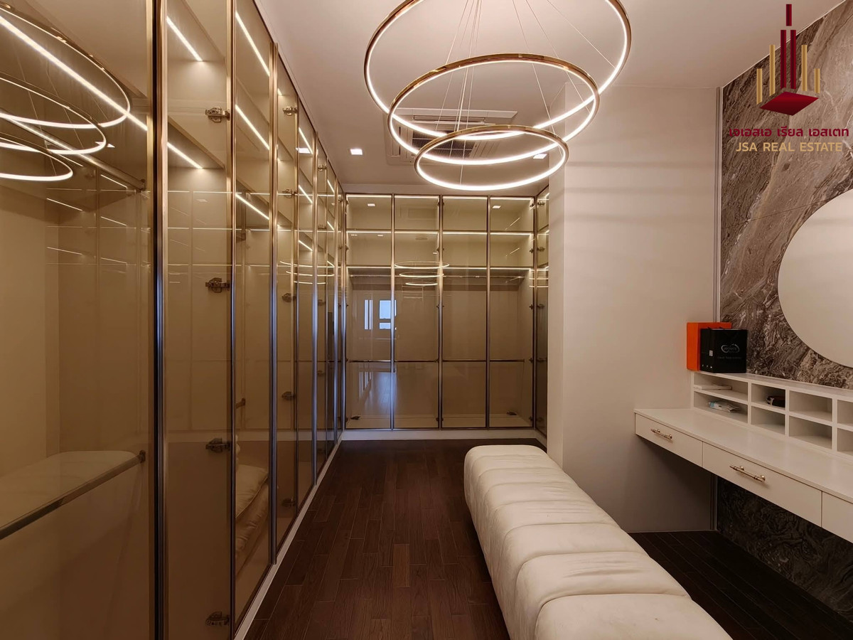 ขายบ้านพัฒนาการ ศรีนครินทร์ : ✨ For Sale: Grand Bangkok Boulevard East Rama 9  ✨  💰 Only 49,000,000 THB