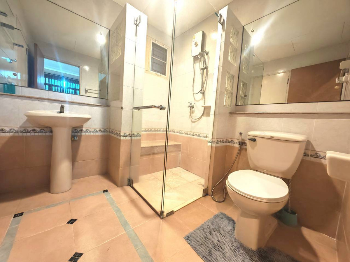 ขายบ้านลาดกระบัง สุวรรณภูมิ : 🏡 ขายบ้านเดี่ยว หมู่บ้านมัณฑนา วงแหวน-พระราม 9 บ้านสวย บรรยากาศร่มรื่น สไตล์บ้านสวน พื้นที่ใหญ่ หาไม่ได้แล้ว!