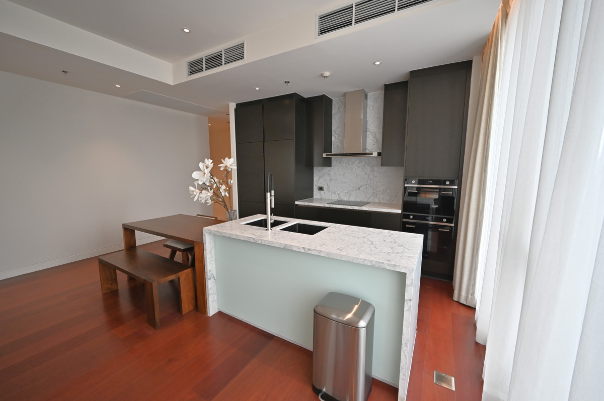 For RentCondoSukhumvit, Asoke, Thonglor : 🔥𝘽𝙀𝙎𝙏 𝘿𝙀𝘼𝙇🔥 𝗞𝗛𝗨𝗡 𝗯𝘆 𝗬𝗢𝗢 Branded Residences in the heart of Thonglor by Sansiri