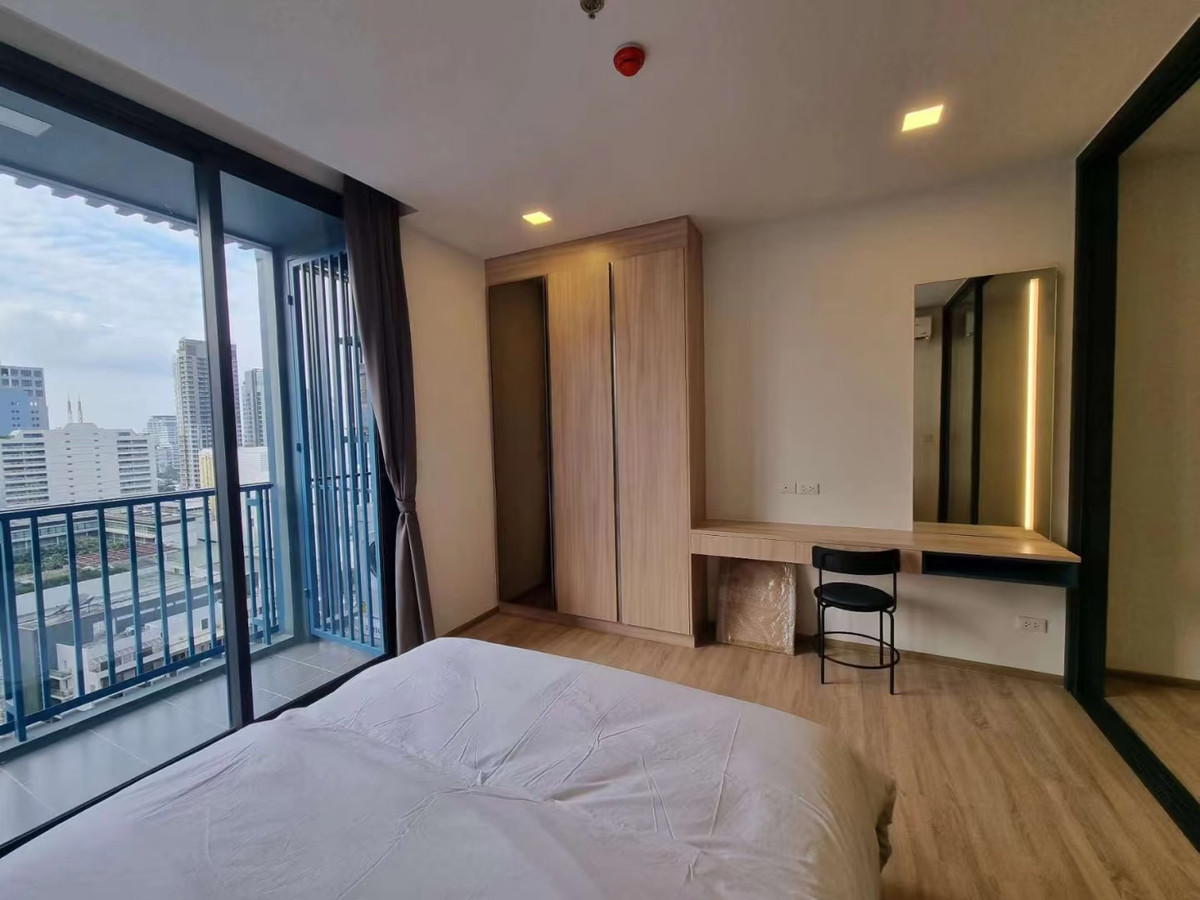 For RentCondoRatchathewi,Phayathai : XT Phayathai | High Floor Living in the Heart of Phayathai one bedroom condo rent 23,000 thb
