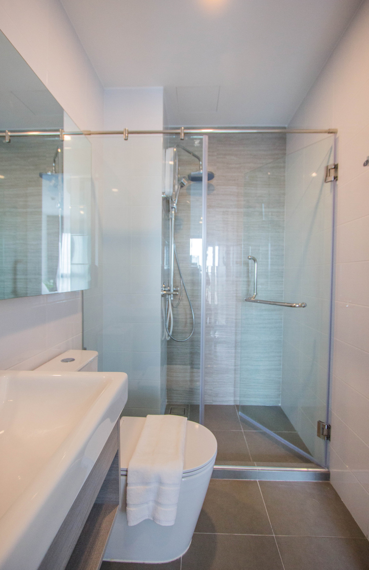 For RentCondoSamut Prakan,Samrong : #E239 🎉 270369 Condo for Rent Knightsbridge Sukhumvit-Thepharak