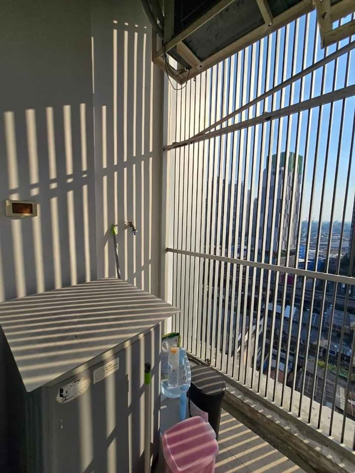 ให้เช่าคอนโดอ่อนนุช อุดมสุข :  Bloom 71 1 bed bts prakanong