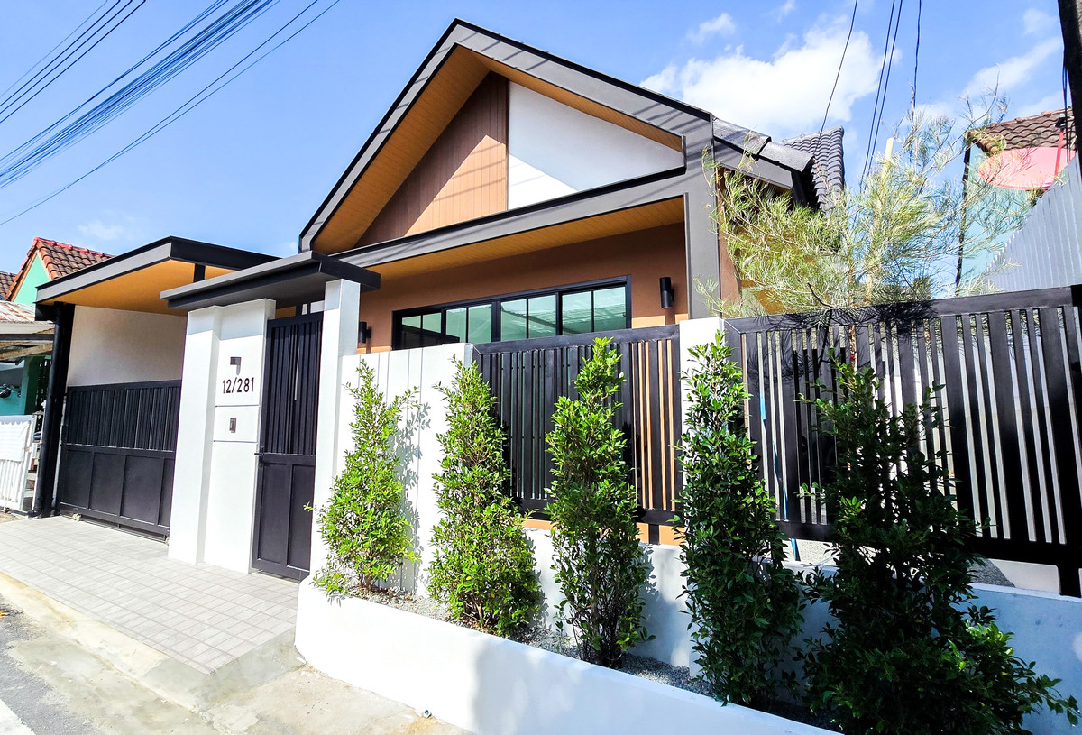 ขายภูเก็ต : หลุดจอง บ้านรีโนเวทใหม่ สวยมาก หิ้วกระเป๋า เข้าอยู่ได้เลย หมู่บ้านธินวุฒิ 3 ถนน ขวาง วิชิต-ฉลอง