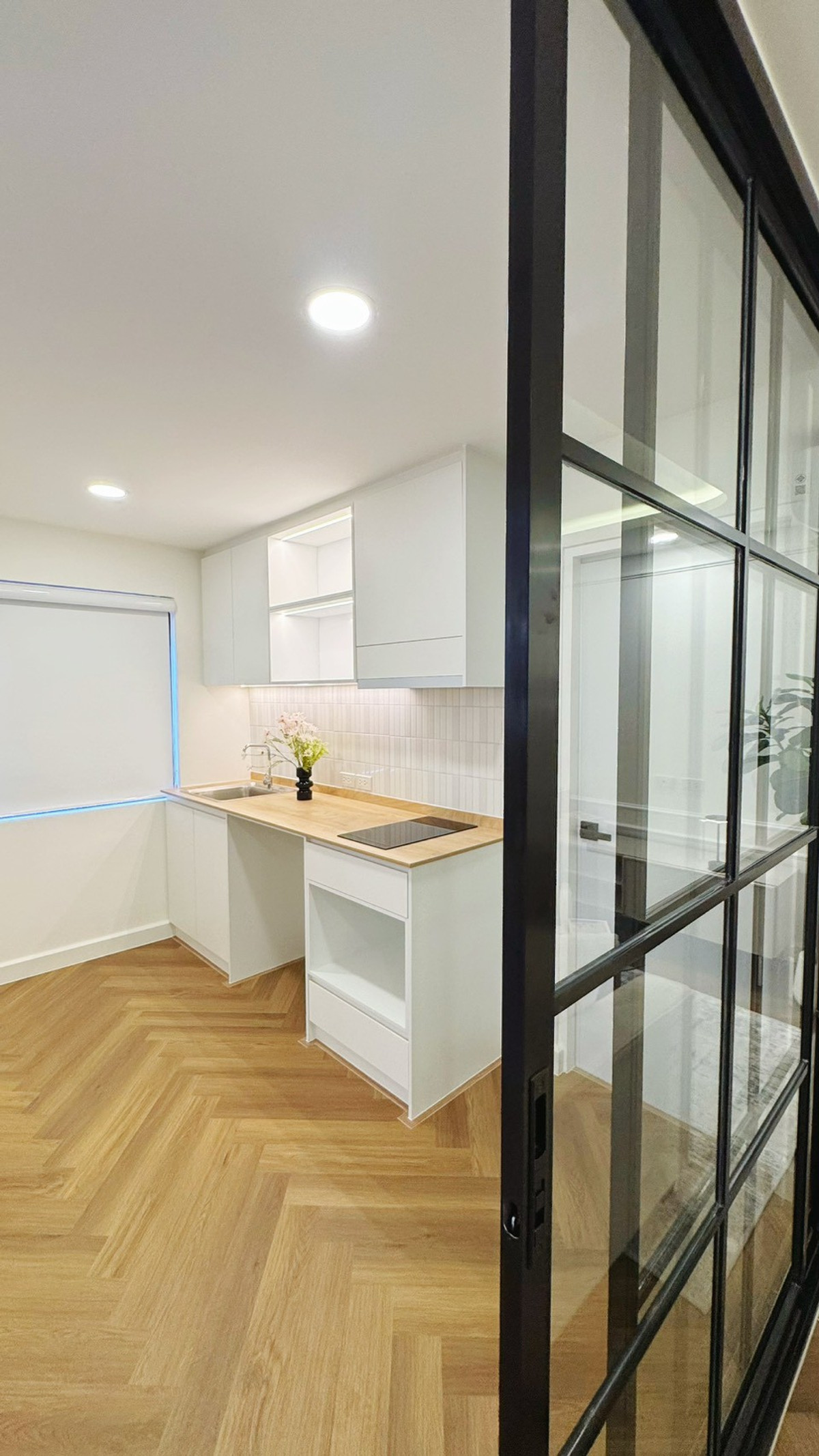 ขายคอนโดรัชดา ห้วยขวาง : ขาย คอนโด2นอน ห้องใหญ่62ตร.ม. รีโนเวทPremium ใหม่ เลี้ยงสัตว์ได้! ย่านห้วยขวาง-เหม๋งจ๋าย-รามอินทรา พร้อมอยู่ นัดชมเลย 084-976-1441