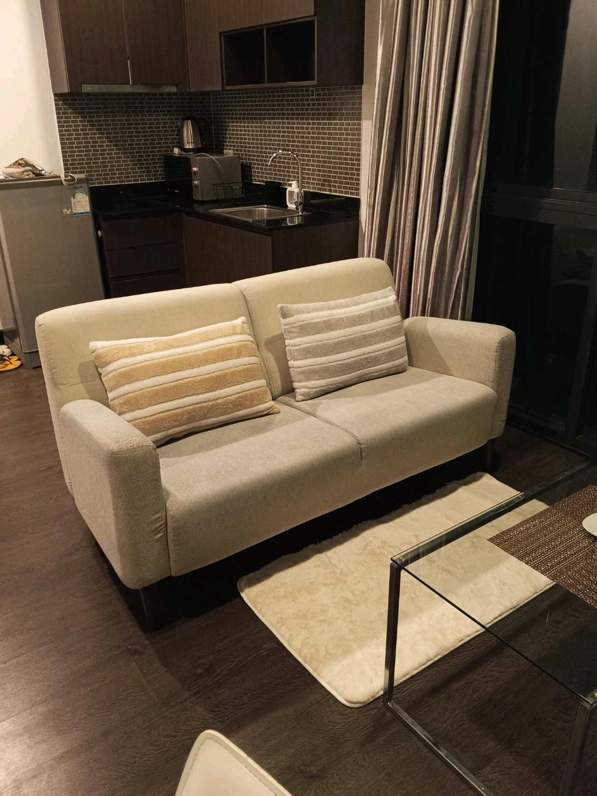 ให้เช่าคอนโดพัทยา บางแสน ชลบุรี สัตหีบ : Posh Pattaya​ ห้องมุม วิวทะเล+city