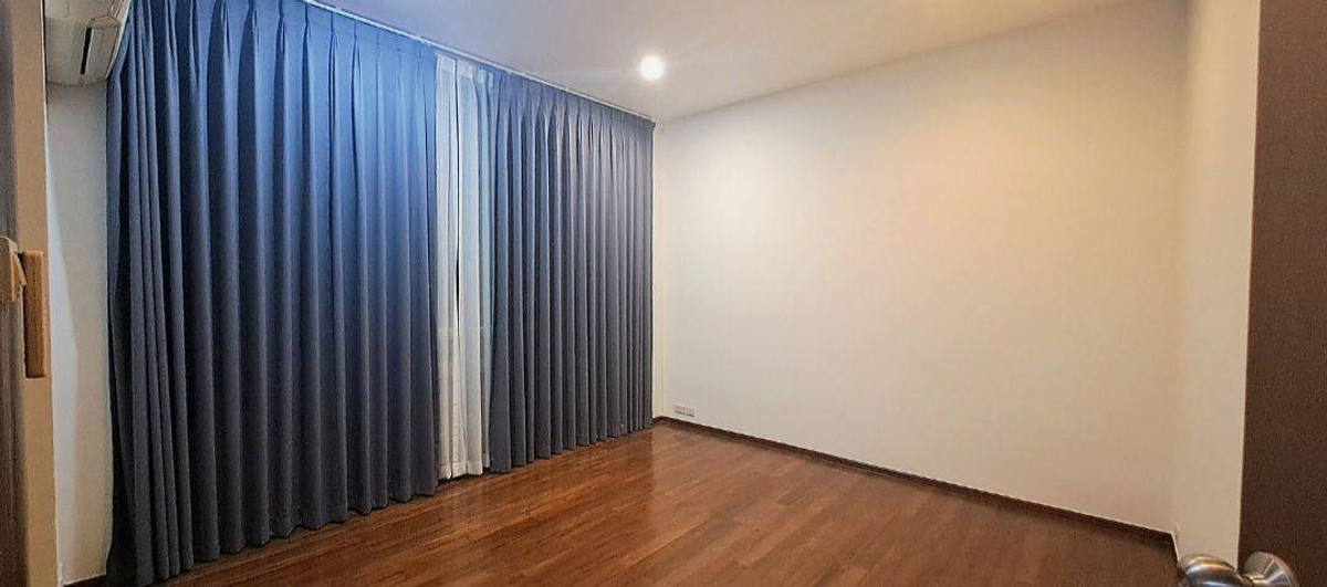 For RentHouseSukhumvit, Asoke, Thonglor : Townhome for rent at Lotus Point project, price 120,000 baht [MKh260401]