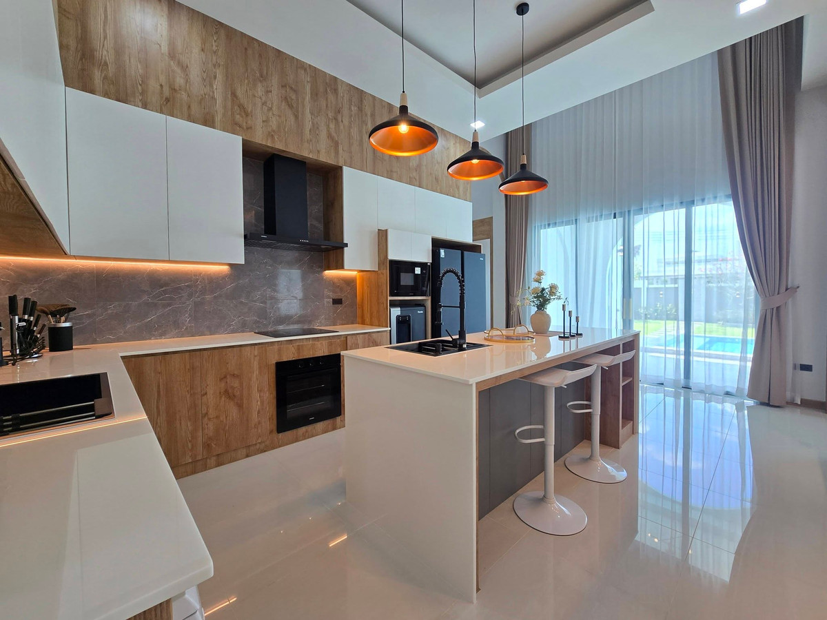 ขายบ้านพัทยา บางแสน ชลบุรี สัตหีบ : เดอะ ไพรเวท พูลวิลล่า พัทยา / 5 ห้องนอน (ขาย), The Private Pool Villa Pattaya / 5 Bedrooms (FOR SALE) BEWN152