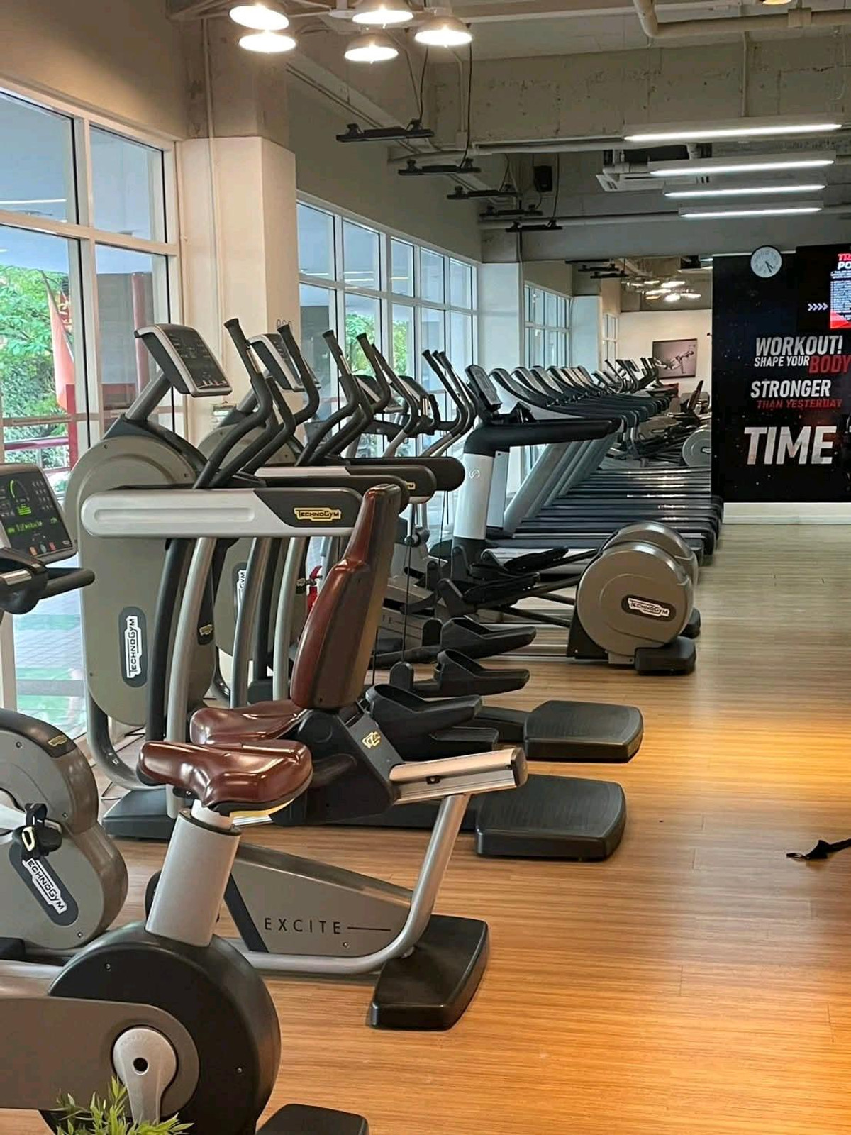 For RentCondoRama9, Petchburi, RCA : ✨ Beautiful room, prime location in the heart of the city, near MRT, ready to move in immediately!