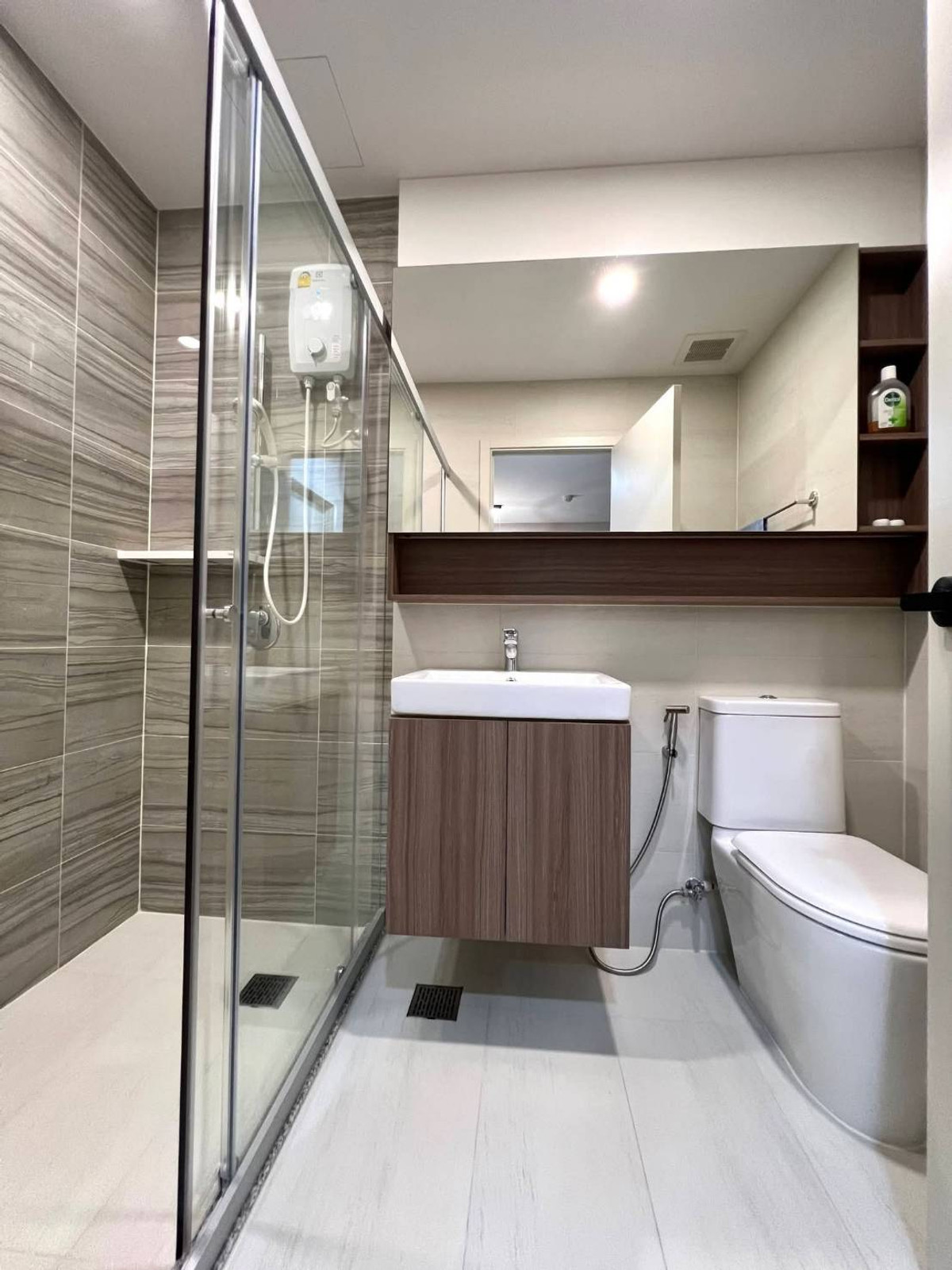 For RentCondoRamkhamhaeng, Hua Mak : For Rent 🔥 Supalai Veranda Ramkhamhaeng 🔥 2 Bedrooms, 2 Bathrooms, Fully Furnished and Equipped with Appliances. Near MRT Orange Line.