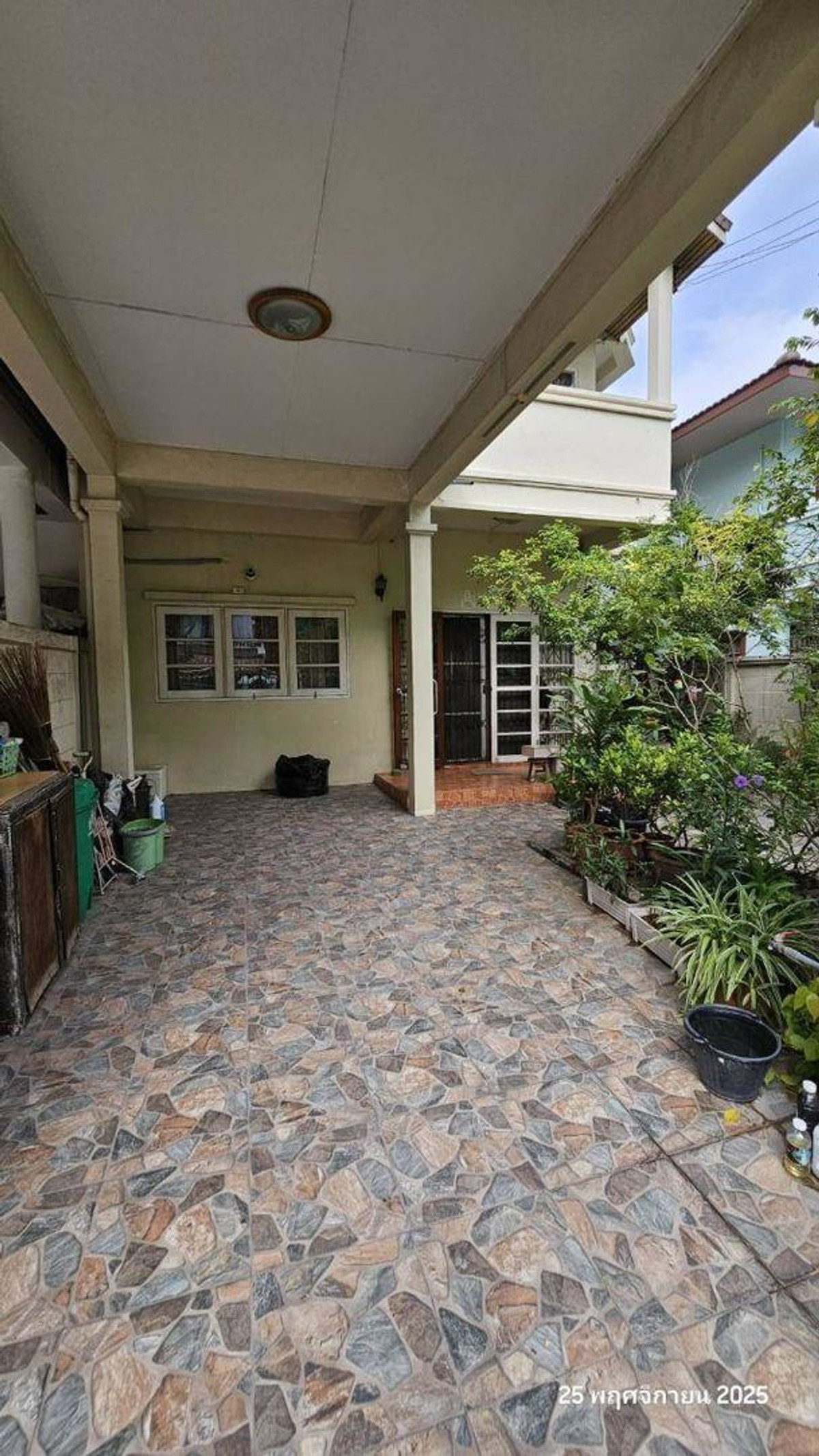 ขายบ้านพระราม 3 สาธุประดิษฐ์ : Modern House for Sale Rama | Family Home Best Value | Near Lotus Rama  | 17,600,000 THB | บ้านโมเดิร์นขาย พระราม 3 เหมาะครอบครัว คุ้มค่า ใกล้โลตัส พระราม 3 17,600,000 บาท - LTH14873