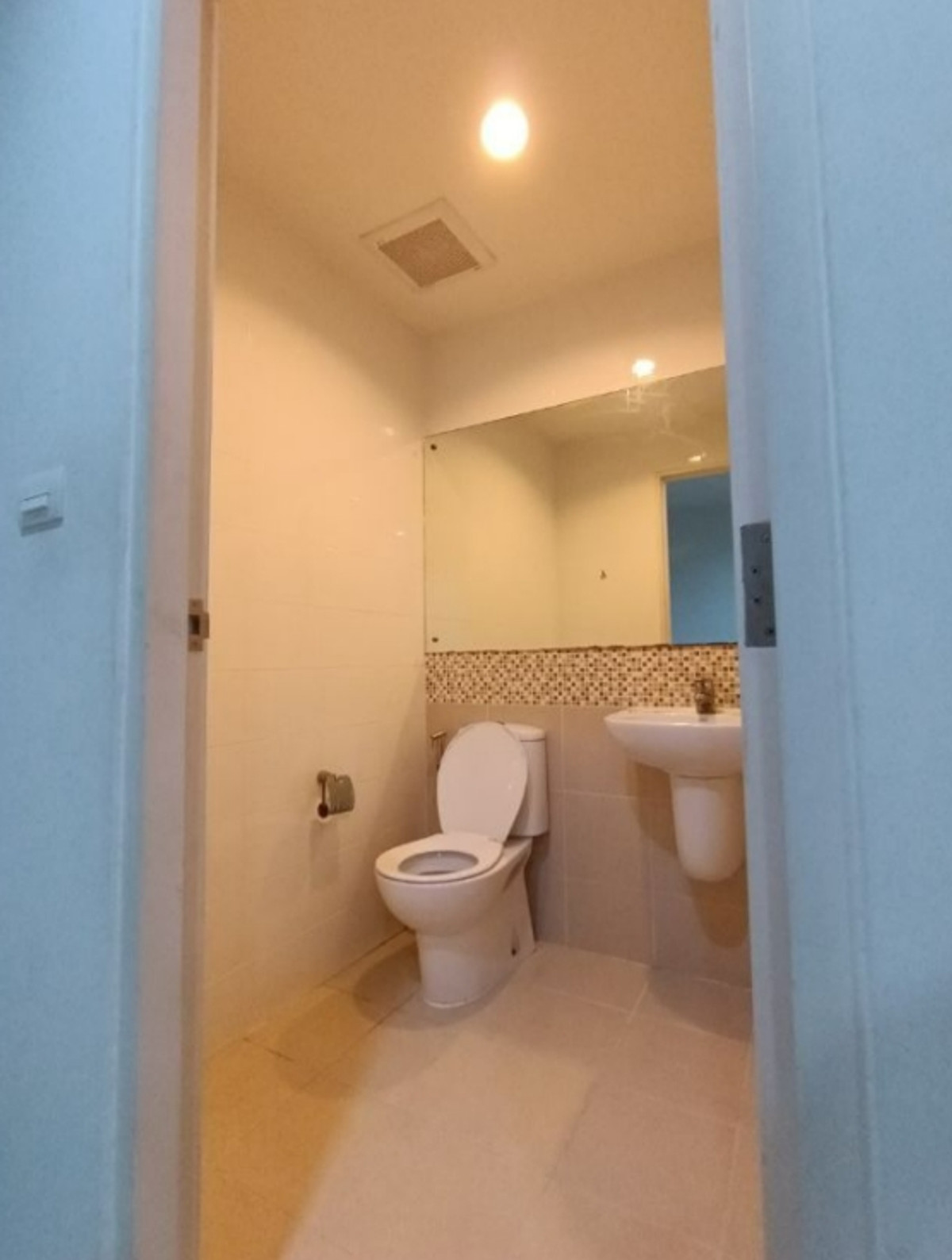 For RentTownhomeLadprao101, Happy Land, The Mall Bang Kapi : ✨ For rent, 3-story townhome, Town Plus X Ladprao project, 3 bedrooms, 3 bathrooms, 27 sq m 🏡💖