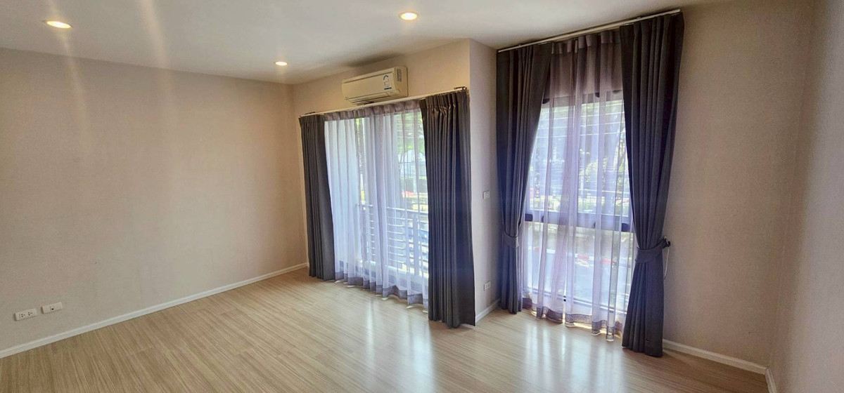 ให้เช่าทาวน์โฮมรามคำแหง หัวหมาก : R2961 ให้เช่าทาวน์โฮม 3 ชั้น  บ้านกลางเมือง พระราม 9 – รามคำแหง (ว่างค่ะ)