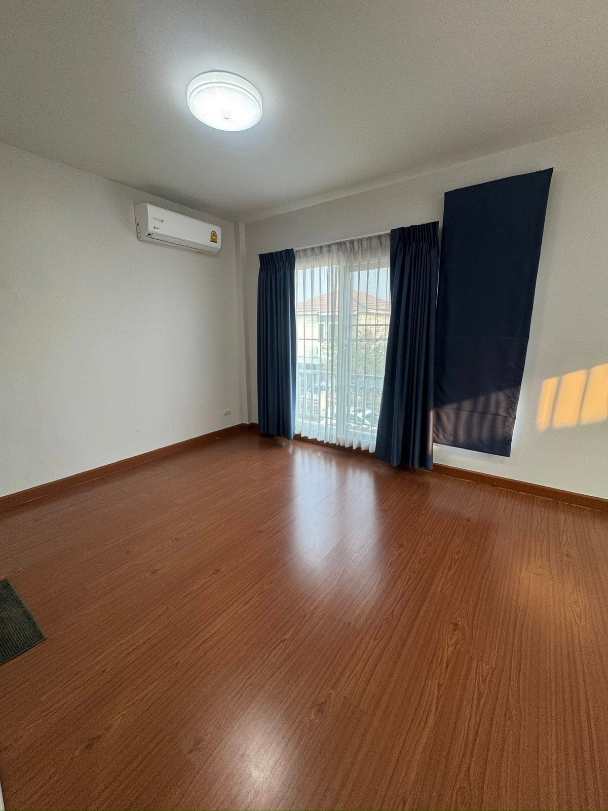 For SaleHousePattaya, Bangsaen, Chonburi : 2-storey detached house for sale Supalai Ville Chonburi University