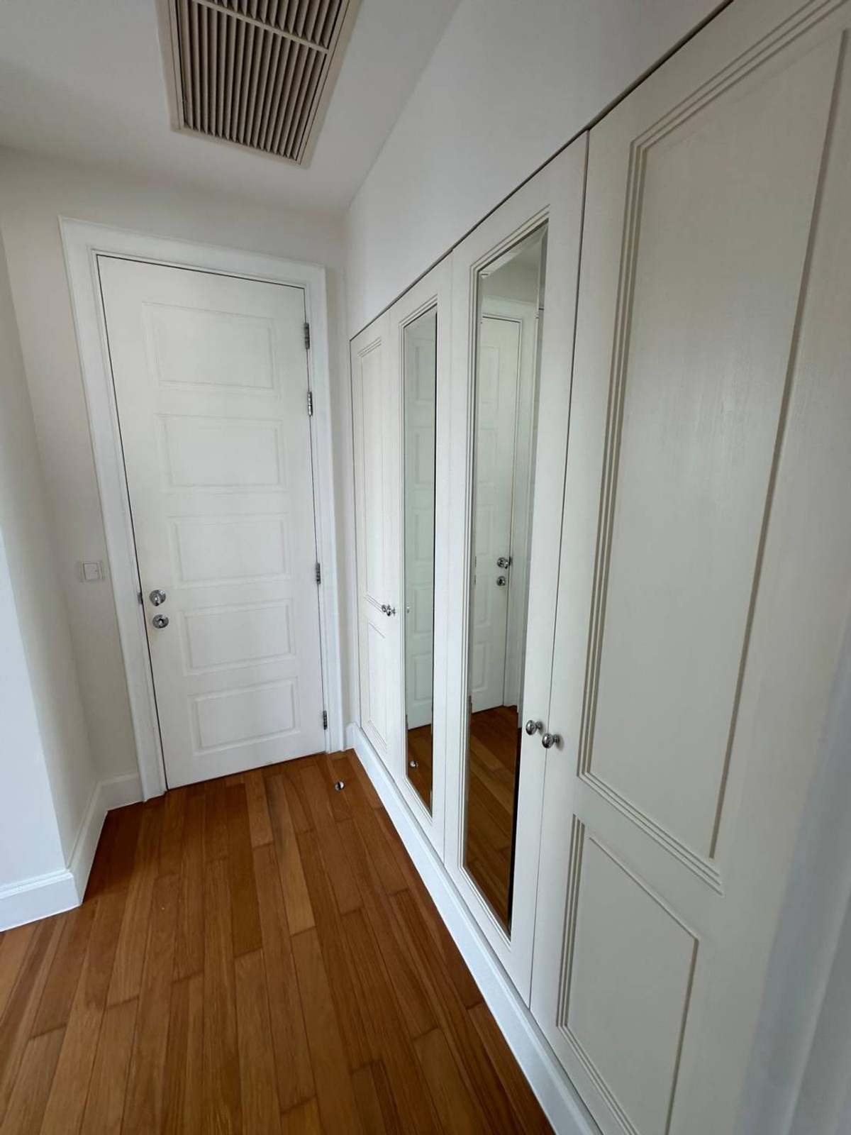 For RentCondoSukhumvit, Asoke, Thonglor : For rent: 2 bedrooms, 2 bathrooms, Royce Private Residence | Royce Private Residences