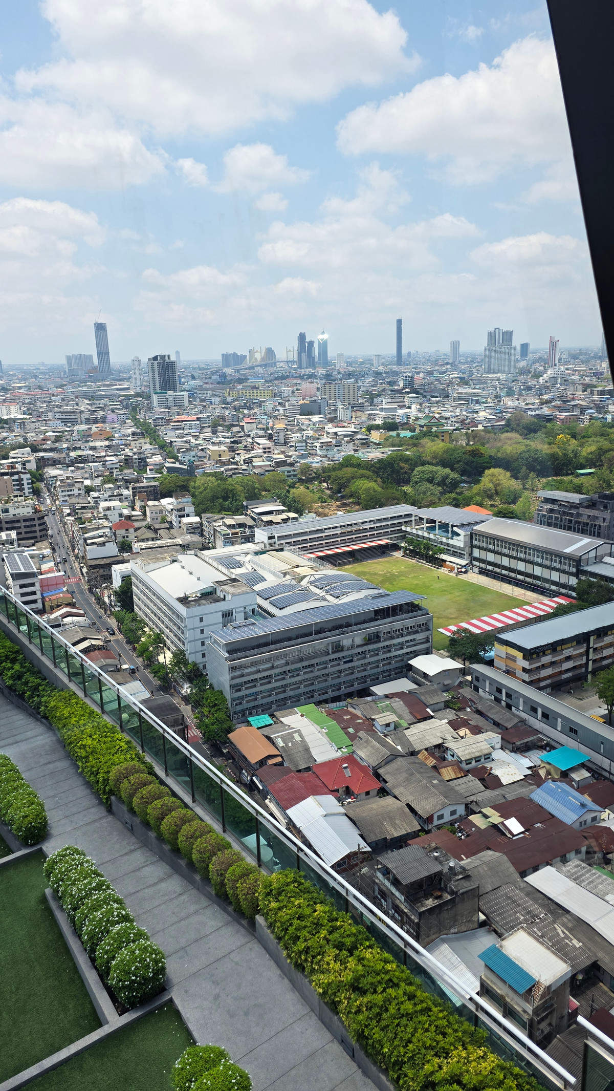 คอนโดสาทร นราธิวาส : เช่า-ขาย Centric Sathorn St.Louis @bts Saint Louis ยุ้ย 089-0415258